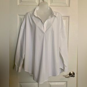Plus size collared, long sleeve oversized white top